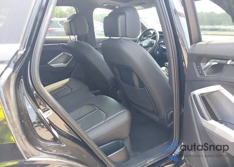 2020 Audi Q3 Premium 45 Tfsi Quattro Tiptronic из США, поврежденный, VIN WA1AECF31L1025961